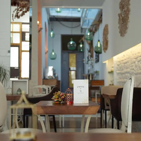 Szálloda Madinat 4*